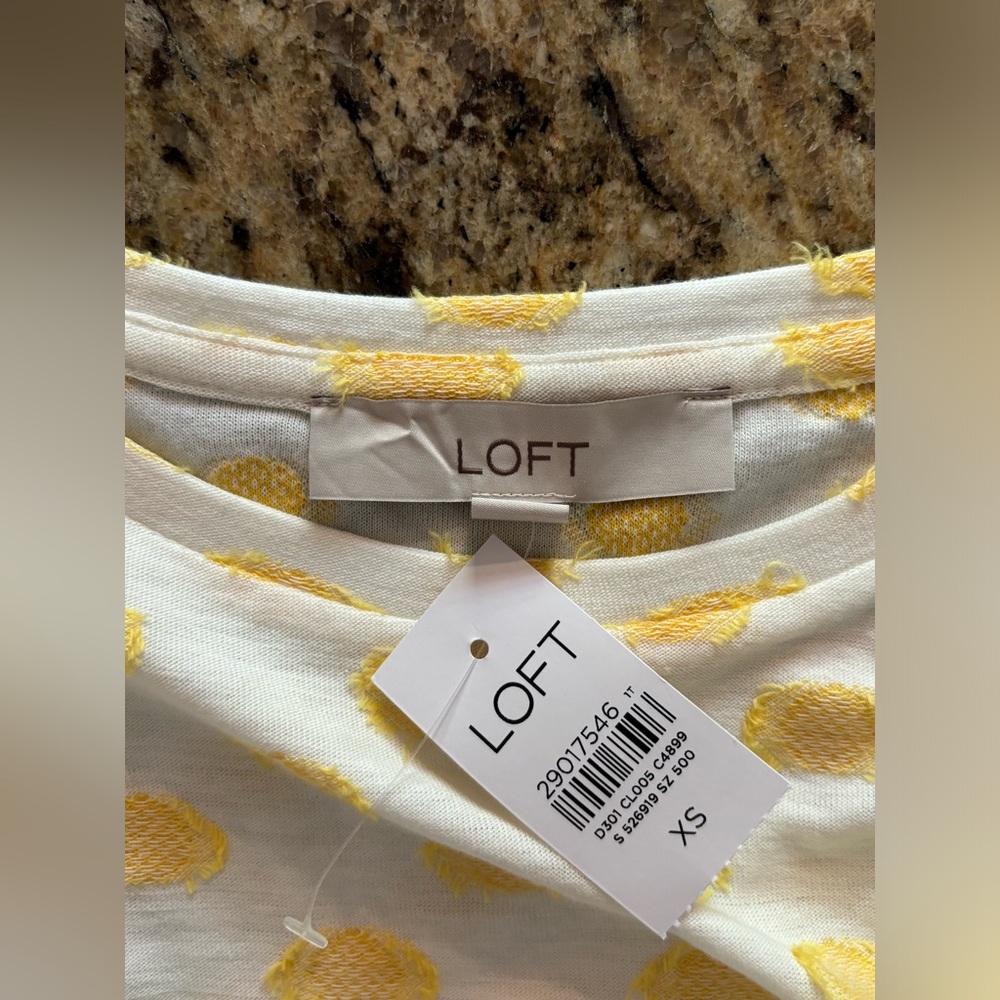 NWT! LOFT Clip Dot Peplum Top - Picture 6 of 7